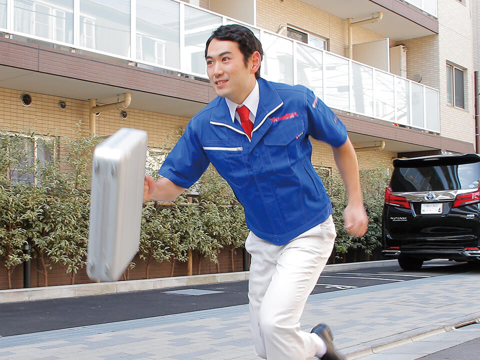 認定錠前技師が現場へ直行